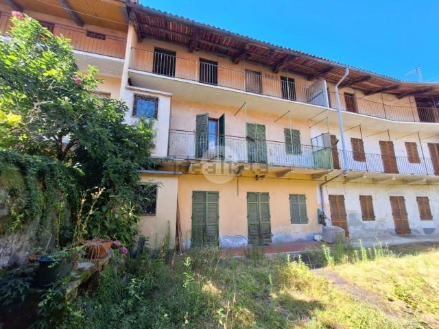 Villetta bifamiliare in vendita di 120 m² in Via Cavour, 9