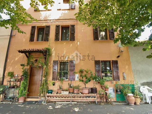 Villetta bifamiliare in vendita di 120 m² in Via Chiesa, 14