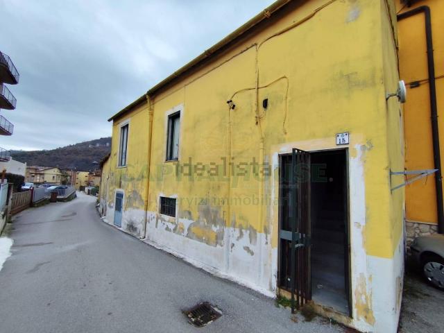 Villetta bifamiliare in vendita di 120 m² in Via Colombaia