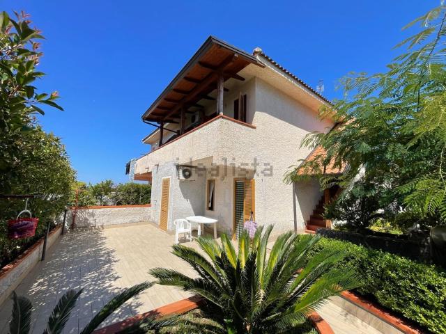 Villetta bifamiliare in vendita di 120 m² in Via del Telegrafo