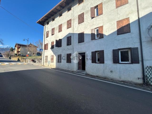 Villetta bifamiliare in vendita di 120 m² in Via G. Marconi, 72