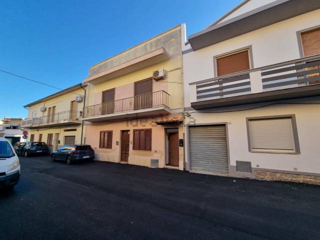 Villetta bifamiliare in vendita di 120 m² in Via Liguria
