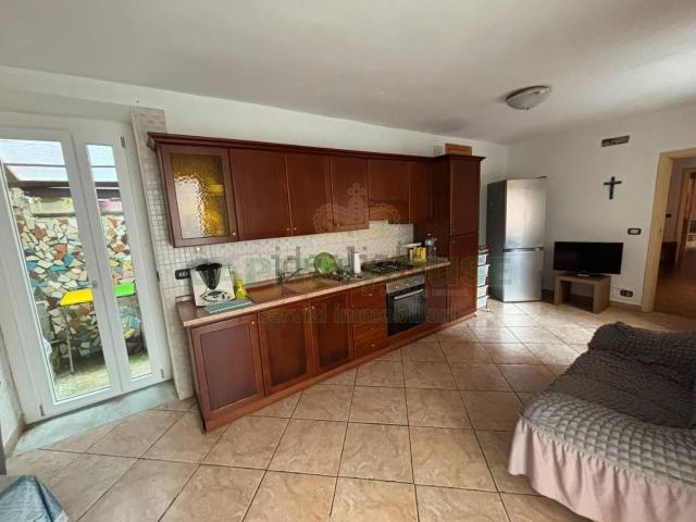 Villetta bifamiliare in vendita di 120 m² in Via Rinaldi