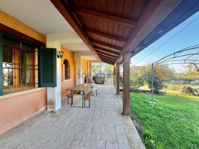 Villetta bifamiliare in vendita di 120 m²