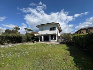 Villetta bifamiliare in vendita di 120 m² in Via Rosseti e Bandini, 31