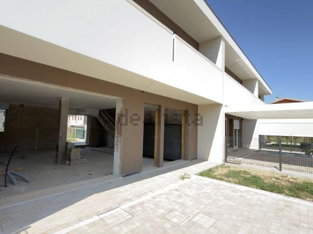 Villetta bifamiliare in vendita di 120 m²