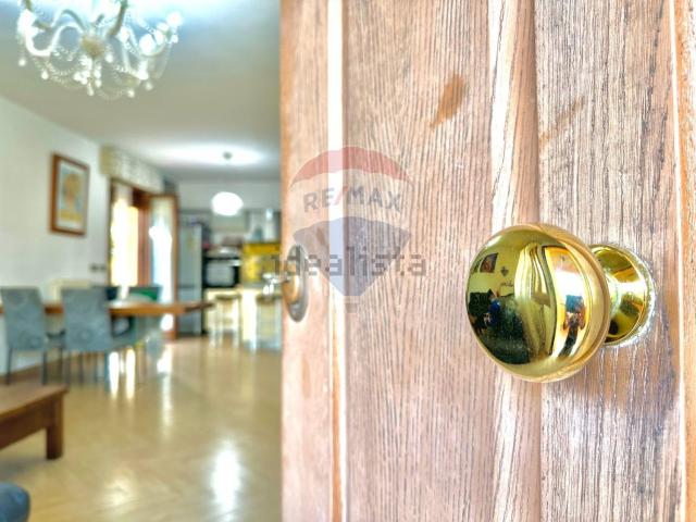 Villetta bifamiliare in vendita di 120 m²