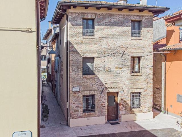 Villetta bifamiliare in vendita di 120 m²