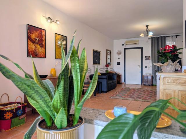 Villetta bifamiliare in vendita di 121 m² in Via Cesare Battisti