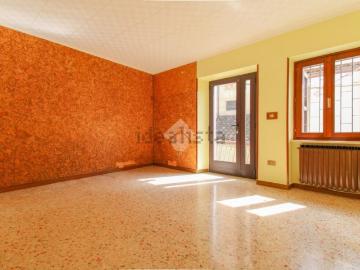 Villetta bifamiliare in vendita di 122 m² in Località Cecino, 20