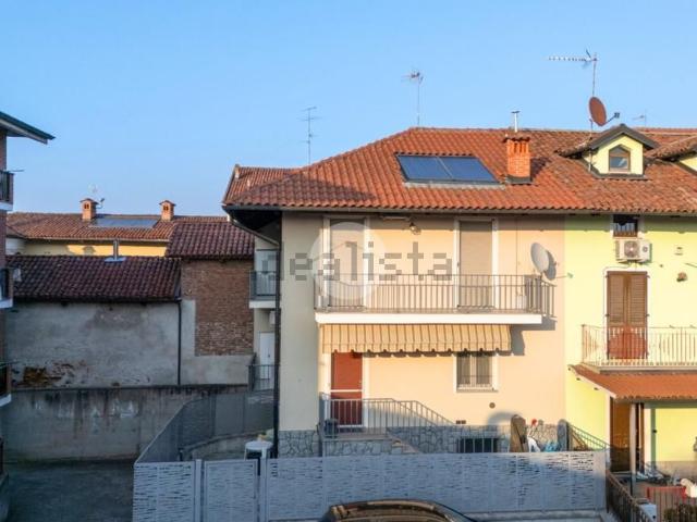 Villetta bifamiliare in vendita di 122 m² in Via Beato Bartolomeo, 2