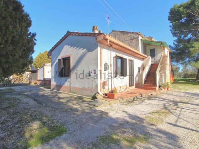 Villetta bifamiliare in vendita di 127 m² in Contrada Santa Maria dell&apos Arco, 38