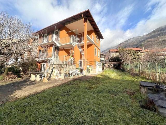 Villetta bifamiliare in vendita di 127 m² in Via LA Marmora, 27
