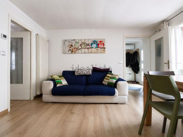 Villetta bifamiliare in vendita di 127 m² in Via Monte Grappa, 12