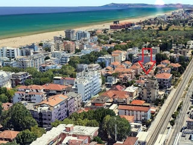 Villetta bifamiliare in vendita di 127 m² in Viale Giacinto Martinelli, 26