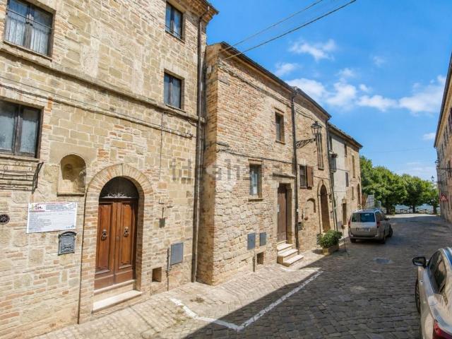 Villetta bifamiliare in vendita di 125 m² in Corso Vittorio Emanuele II&apos , 115