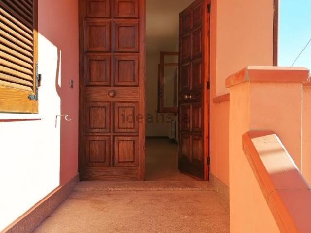 Villetta bifamiliare in vendita di 125 m² in Strada Vicinale Logulentu Badde Tolta