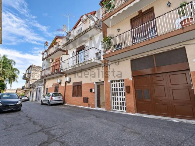 Villetta bifamiliare in vendita di 125 m² in Via Amedeo Avogadro, 17