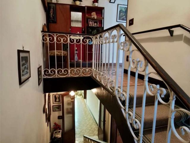 Villetta bifamiliare in vendita di 125 m² in Via Guglielmo Marconi
