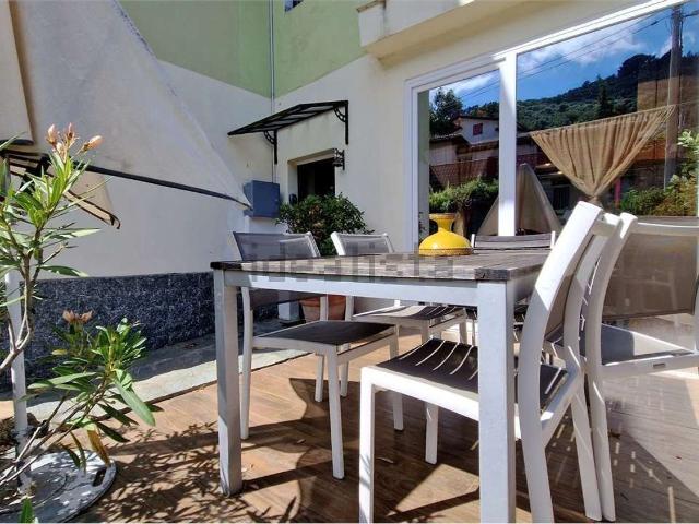 Villetta bifamiliare in vendita di 126 m² in Via Che Guevara