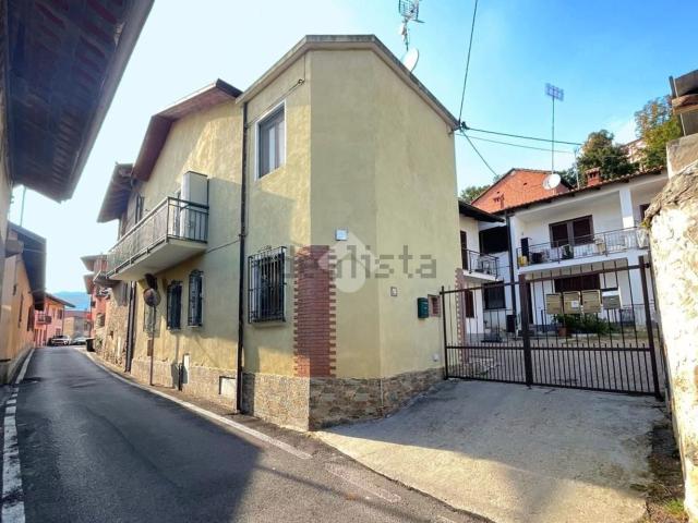 Villetta a schiera in vendita di 126 m² in Via Principe della Cisterna, 69