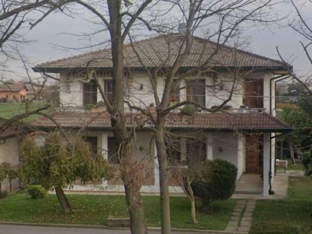 Villetta bifamiliare in vendita di 128 m² in Via Agostin Ferrin, 3