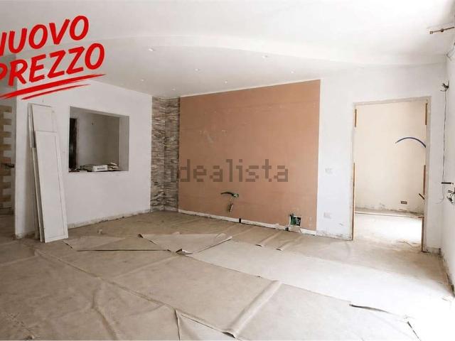 Villetta bifamiliare in vendita di 128 m² in Via Epifania Federico