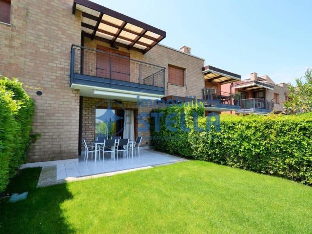 Villetta bifamiliare in vendita di 129 m² in Via Peter Reichegger, 59
