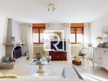 Villetta bifamiliare in vendita di 133 m² in Via Gaetano Ghinassi, 4