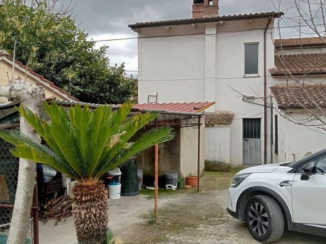 Villetta bifamiliare in vendita di 130 m² in Frazione Tavarnelle