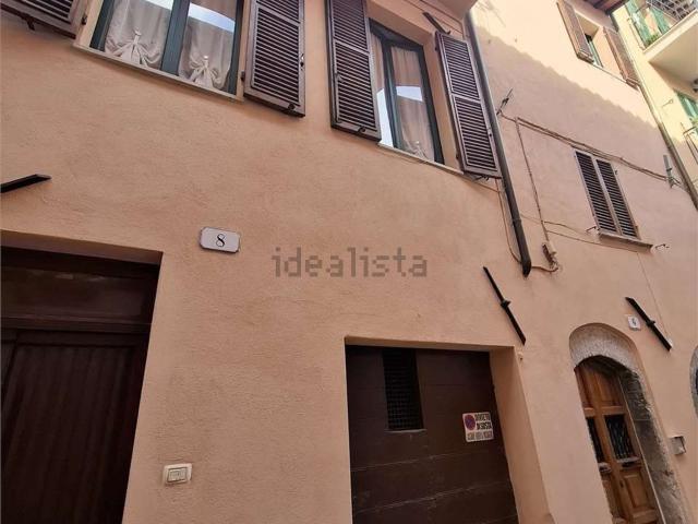 Villetta bifamiliare in vendita di 130 m² in Vicolo dei Focaroli