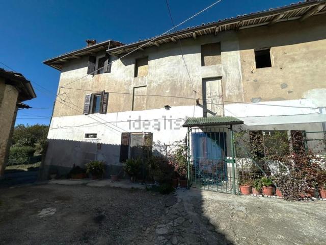 Villetta bifamiliare in vendita di 130 m² in Via Umberto I, 36