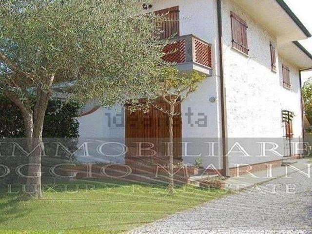 Villetta bifamiliare in vendita di 130 m² in Via A. Gramsci, 20