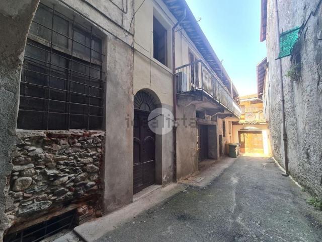 Villetta bifamiliare in vendita di 130 m² in Via Arduino, 26