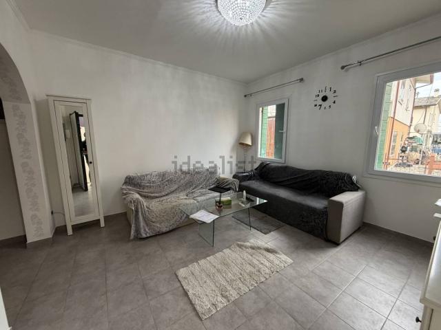 Villetta bifamiliare in vendita di 130 m² in Via Brentelle