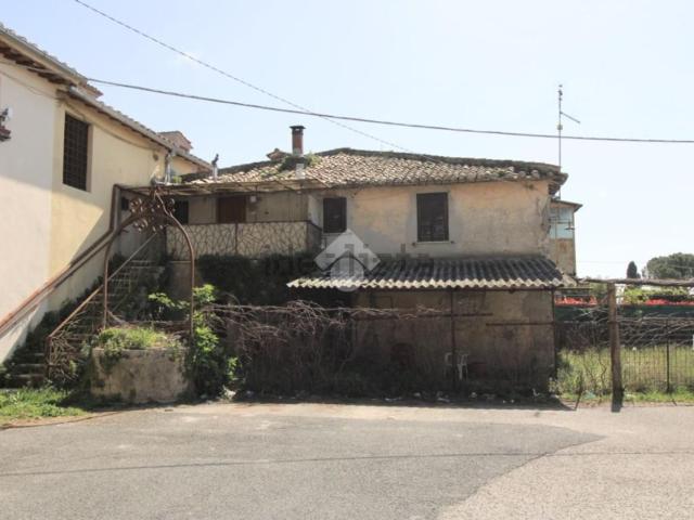 Villetta bifamiliare in vendita di 130 m² in Via Case Nuove Granari, 34