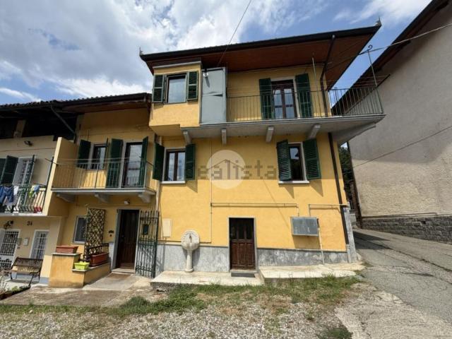 Villetta bifamiliare in vendita di 130 m² in Via delle Pietre, 26