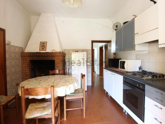Villetta bifamiliare in vendita di 130 m² in Via Giuseppe di Vittorio