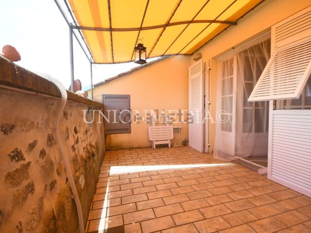 Villetta bifamiliare in vendita di 130 m² in Via Guglielmo Marconi