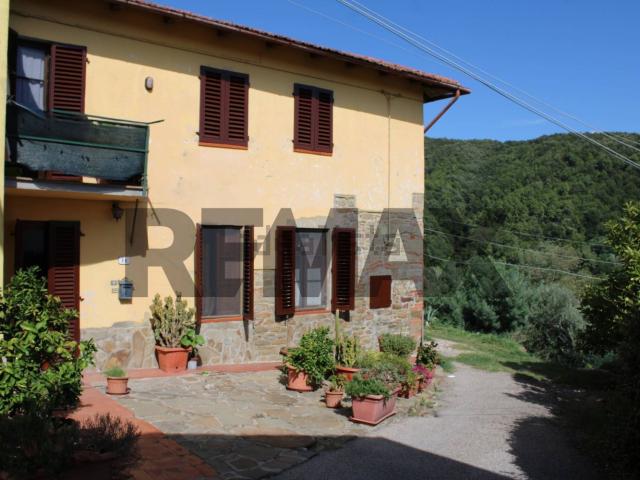 Villetta bifamiliare in vendita di 130 m² in Via Mignana, 26