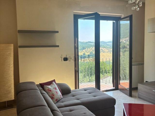 Villetta bifamiliare in vendita di 130 m² in Via Rimembranze, 8