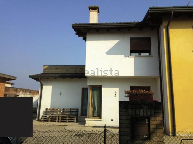 Villetta bifamiliare in vendita di 130 m² in Via Sile, 56