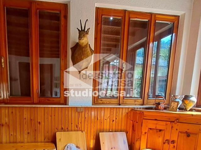 Villetta bifamiliare in vendita di 130 m² in Via Don Pietro Rizzi