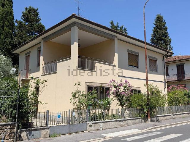 Villetta bifamiliare in vendita di 130 m²