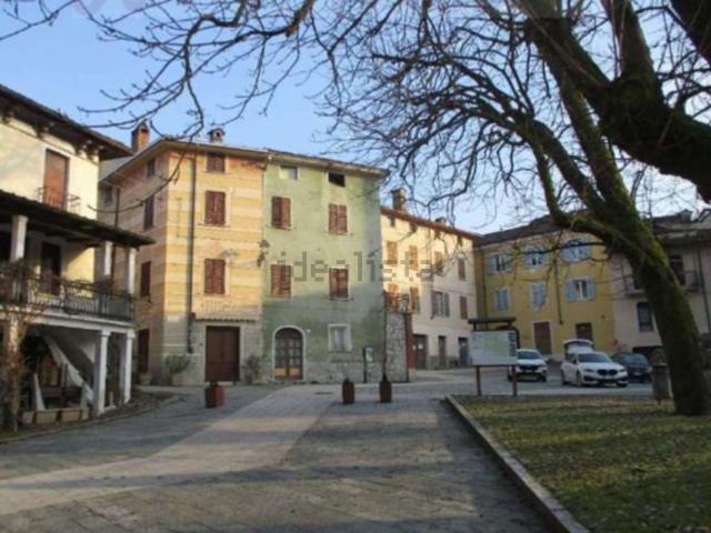 Villetta bifamiliare in vendita di 132 m² in Piazza Principe Doria, 7