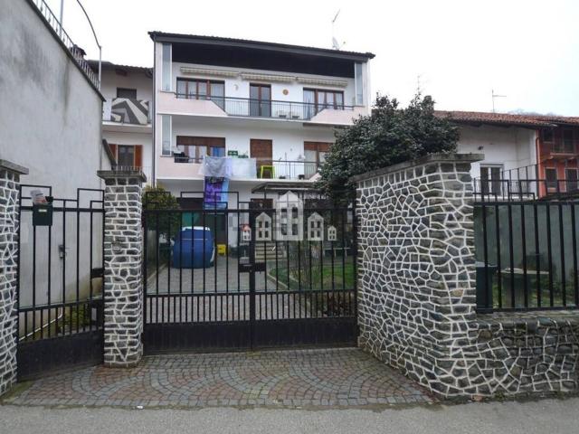 Villetta bifamiliare in vendita di 132 m² in Via Vittorio Emanuele II, 95