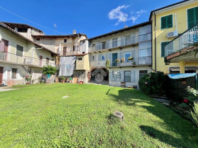Villetta bifamiliare in vendita di 137 m² in Via Argentero, 27