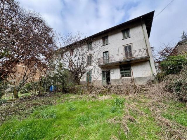 Villetta bifamiliare in vendita di 137 m² in Via Molini, 5