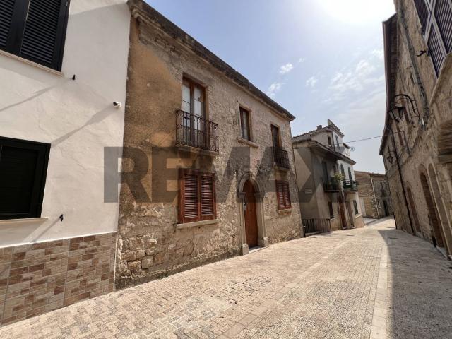 Villetta bifamiliare in vendita di 134 m² in Via Botteghe, 1