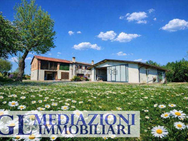 Villetta bifamiliare in vendita di 135 m² in Strada della Valsugana
